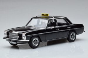 Mercedes 200 W115 Taksi Norev 1:18 183776 Metalas