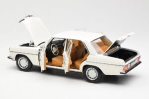 Mercedes 200 W115 Baltas Norev 1:18 183770 Metalas - nuotrauka 5 iš 8