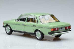 Mercedes 200 W123 Žalias Norev 1:18 183796 Metalas - nuotrauka 6 iš 7