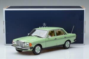 Mercedes 200 W123 Žalias Norev 1:18 183796 Metalas - nuotrauka 7 iš 7