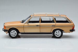 Mercedes 200T S123 AMG Package Smėlinis Norev 1:18 183739 Metalas - nuotrauka 5 iš 9