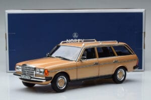 Mercedes 200T S123 Smėlinis Norev 1:18 183738 Metalas - nuotrauka 9 iš 9