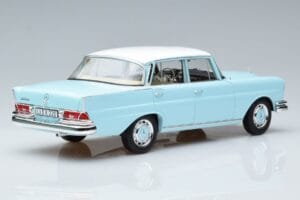 Mercedes 220 S W111 Mėlynas Norev 1:18 183920 Metalas - nuotrauka 3 iš 7