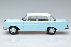 Mercedes 220 S W111 Mėlynas Norev 1:18 183920 Metalas - nuotrauka 4 iš 7