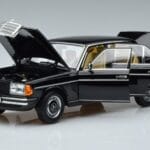 Mercedes 230E W123 Riboto Tiražo Leidimas Norev 1:18 183711 Metalas - image 2 of 8