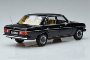 Mercedes 230E W123 Riboto Tiražo Leidimas Norev 1:18 183711 Metalas - nuotrauka 3 iš 8