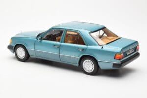 Mercedes 230E W124 Beryl Metallic Pardavėjo Leidimas Norev 1:18 B66040698 Metalas - nuotrauka 7 iš 8