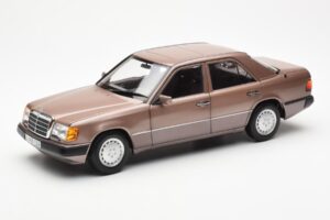 Mercedes 230E W124 Rosewood Metallic Pardavėjo Leidimas Norev 1:18