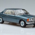 Mercedes 280 CE C123 Mėlynas Otto 1:18 OT627 Derva - image 4 of 6