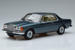 Mercedes 280 CE C123 Mėlynas Otto 1:18 OT627 Derva