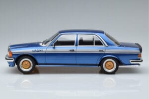 Mercedes 280 E AMG W123 Mėlynas Otto 1:18 OT221 Derva - nuotrauka 3 iš 6
