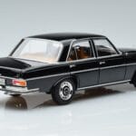 Mercedes 280 SE W108 Juodas Norev 1:18 183762 Metalas - image 3 of 7