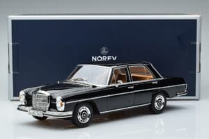 Mercedes 280 SE W108 Juodas Norev 1:18 183762 Metalas - nuotrauka 7 iš 7