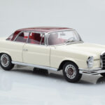 Mercedes 280 SE W108 Baltas AUTOart 1:18 - image 6 of 8
