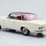 Mercedes 280 SE W108 Baltas AUTOart 1:18 - image 7 of 8