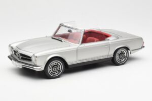 Mercedes 280 SL W113 Pagoda Sidabrinis Schuco 1:18