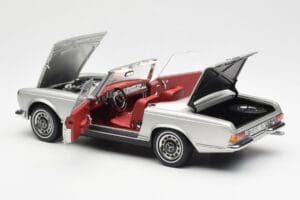 Mercedes 280 SL W113 Pagoda Sidabrinis Schuco 1:18 450035000 Metalas - nuotrauka 5 iš 8