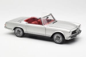 Mercedes 280 SL W113 Pagoda Sidabrinis Schuco 1:18 450035000 Metalas - nuotrauka 6 iš 8