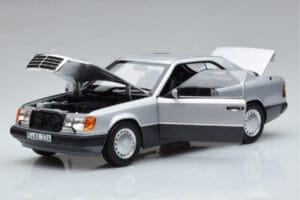 Mercedes 300 CE-24 C124 Coupe Sidabrinis Norev 1:18 183880 Metalas - nuotrauka 2 iš 7
