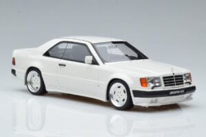 Mercedes 300 CE C124 AMG The Hammer Arctic Baltas Otto 1:18 B66040639 Derva - nuotrauka 4 iš 6