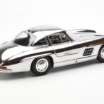 Mercedes 300 SL W198 Chromas Minichamps 1:18 - image 3 of 8