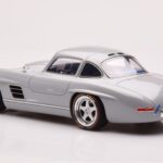 Mercedes 300 SL W198 Gullwing By S-Klub Pilkas GT Spirit 1:18 - image 5 of 6