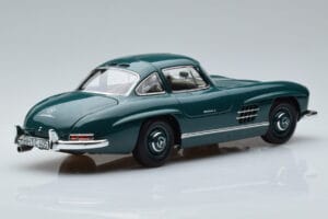 Mercedes 300 SL W198 Gullwing Žalias Norev 1:18 183851 Metalas - nuotrauka 3 iš 7