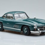 Mercedes 300 SL W198 Gullwing Žalias Norev 1:18 - image 5 of 7