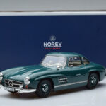 Mercedes 300 SL W198 Gullwing Žalias Norev 1:18 - image 7 of 7