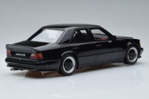Mercedes 300E W124 5.6 AMG The Hammer Otto 1:18 OT638 Derva - nuotrauka 2 iš 6
