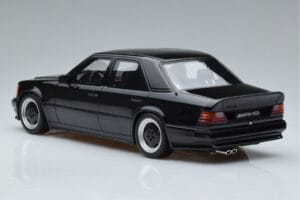 Mercedes 300E W124 5.6 AMG The Hammer Otto 1:18 OT638 Derva - nuotrauka 5 iš 6