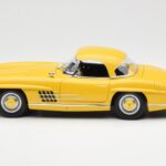 Mercedes 300 SL W198 Roadster Geltonas Norev 1:18 - image 4 of 8