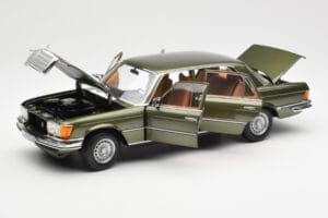 Mercedes 450SEL 6.9 W116 Žalias Metalinis Norev 1:18 183455 Metalas - nuotrauka 2 iš 8