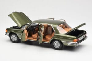 Mercedes 450SEL 6.9 W116 Žalias Metalinis Norev 1:18 183455 Metalas - nuotrauka 5 iš 8
