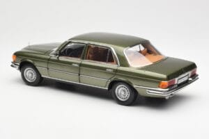 Mercedes 450SEL 6.9 W116 Žalias Metalinis Norev 1:18 183455 Metalas - nuotrauka 7 iš 8