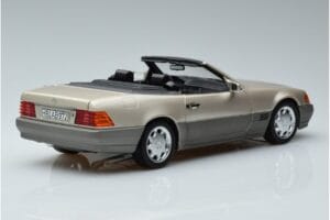 Mercedes 500 SL R129 Smoke Sidabrinis Norev 1:18 183719 Metalas - nuotrauka 3 iš 7