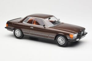 Mercedes 500 SLC C107 Rudas KK-Scale 1:18 180851 Metalas - nuotrauka 4 iš 6