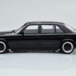 Mercedes 560 SEL AMG W126 Obsidian Juodas Otto 1:18 - image 3 of 6