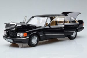 Mercedes 560 SEL W126 Juodas Norev 1:18 183793 Metalas - nuotrauka 2 iš 7