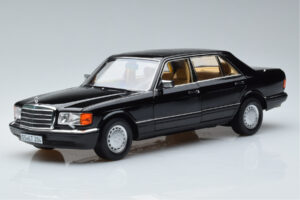 Mercedes 560 SEL W126 Juodas Norev 1:18