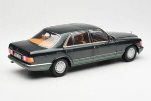 Mercedes 560 SEL W126 Night Žalias Metalinis Dealer Edition Norev 1:18 B66040626 Metalas - nuotrauka 3 iš 8