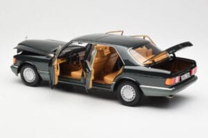 Mercedes 560 SEL W126 Night Žalias Metalinis Dealer Edition Norev 1:18 B66040626 Metalas - nuotrauka 5 iš 8