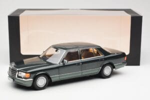 Mercedes 560 SEL W126 Night Žalias Metalinis Dealer Edition Norev 1:18 B66040626 Metalas - nuotrauka 8 iš 8