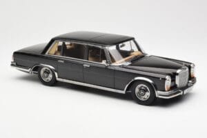Mercedes 600 SWB W100 Juodas KK-Scale 1:18 180601 Metalas - nuotrauka 4 iš 6