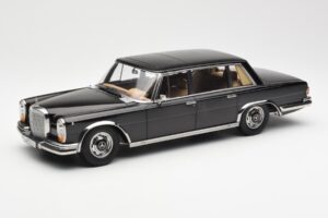 Mercedes 600 SWB W100 Juodas KK-Scale 1:18