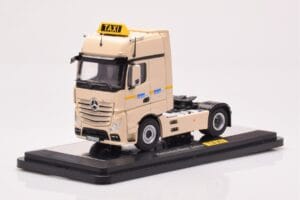 Mercedes Actros Gigaspace IAA 2012 Taksi NZG 1:50 MM0015 Metalas - nuotrauka 2 iš 4
