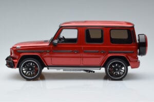 Mercedes AMG G63 W464 Asia Edition Raudonas GT Spirit 1:18 CLDC010 Derva - nuotrauka 3 iš 6