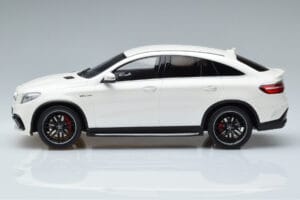 Mercedes AMG GLE 63S C292 Coupe Baltas GT Spirit 1:18 B66965706 Derva - nuotrauka 3 iš 6