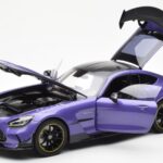 Mercedes AMG GT Black Series Violetinis Asia Exclusive Norev 1:18 - image 2 of 8