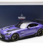 Mercedes AMG GT Black Series Violetinis Asia Exclusive Norev 1:18 - image 8 of 8